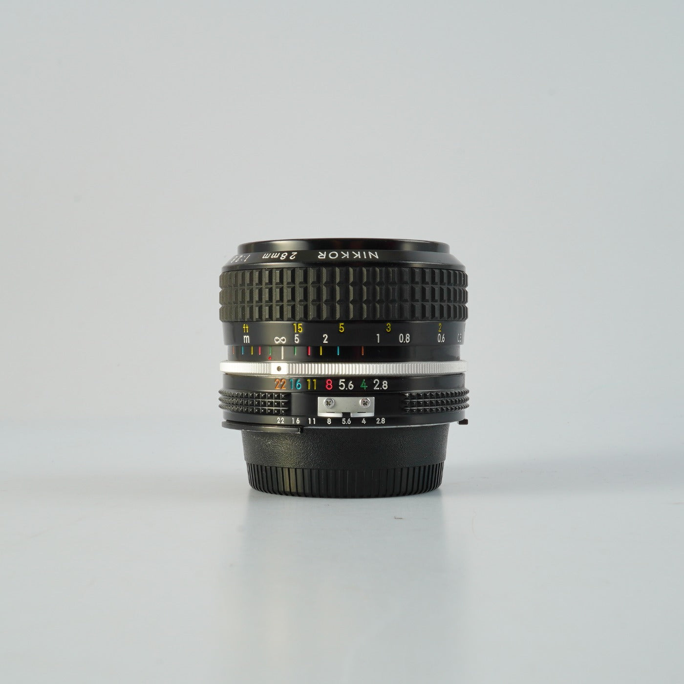 Nikon Ai Nikkor 28mm F/2.8 単焦点レンズ
