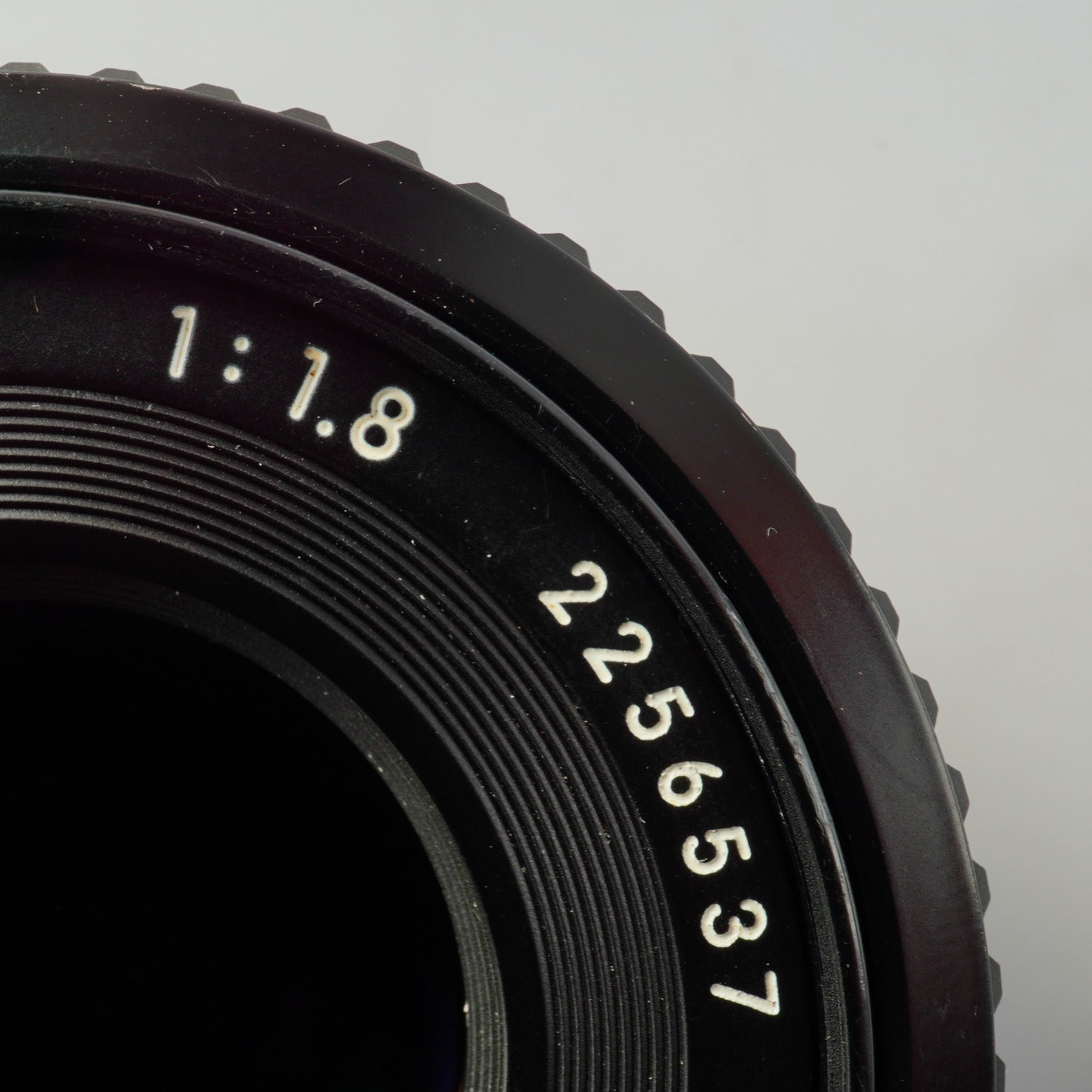 Nikon NIKKOR 50mm F/1.8 Ai-S 単焦点レンズ