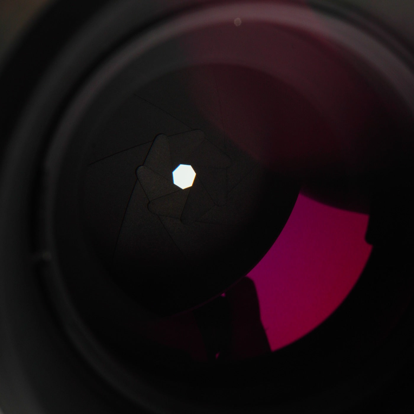Nikon 非Ai NIKKOR-P Auto 180mm F/2.8 単焦点レンズ