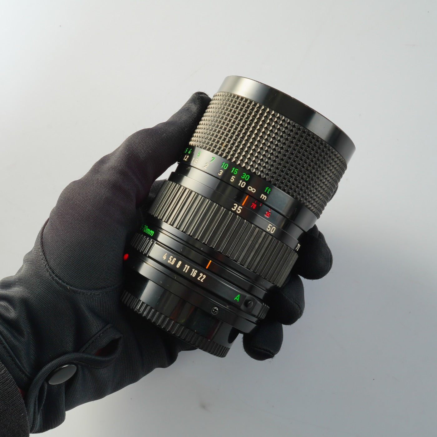 Canon FD 35-70mm F/4 ズームレンズ