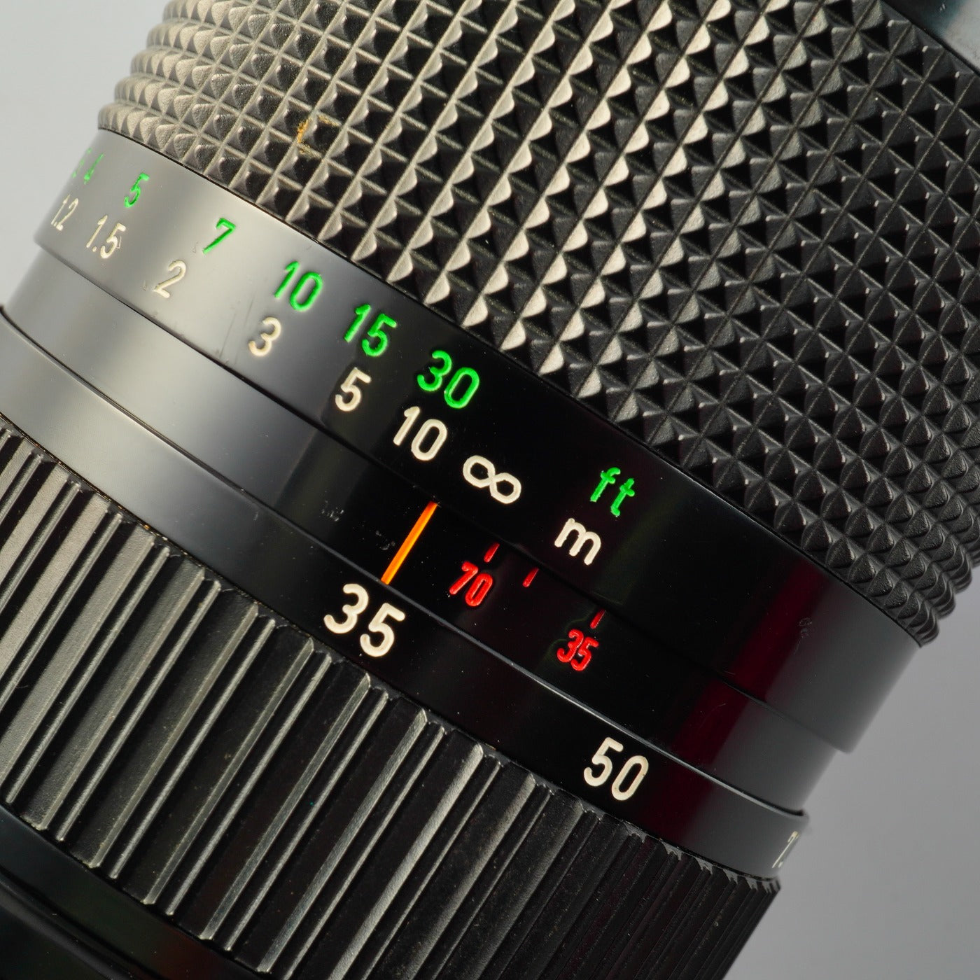 Canon FD 35-70mm F/4 ズームレンズ