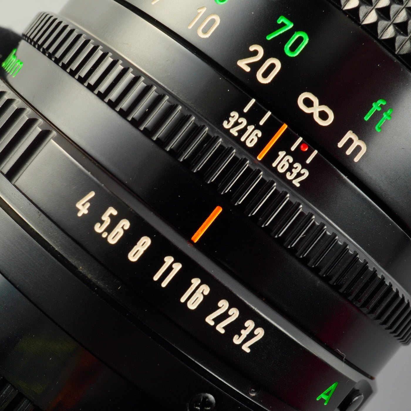 Canon FD 200mm F/4 単焦点レンズ