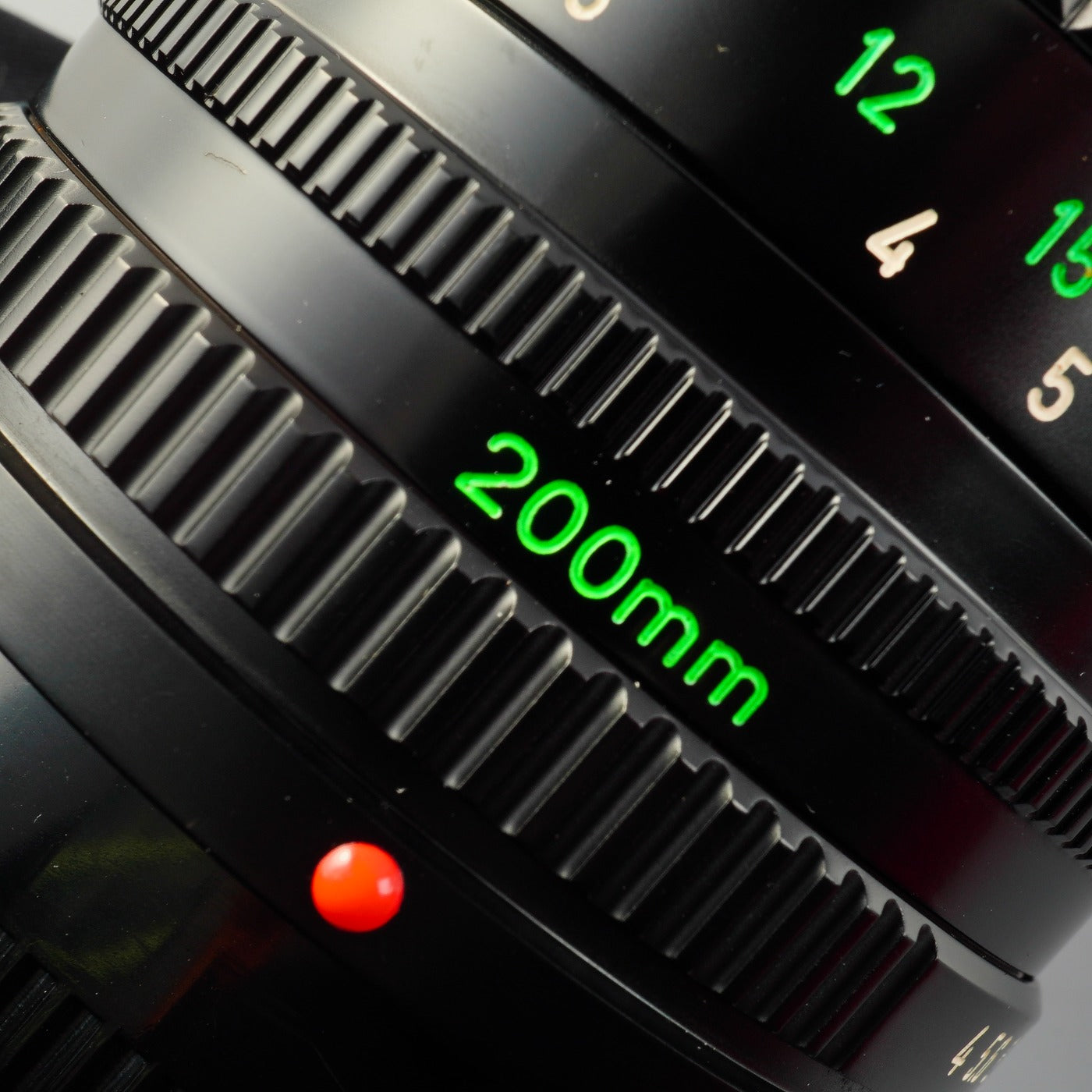 Canon FD 200mm F/4 単焦点レンズ