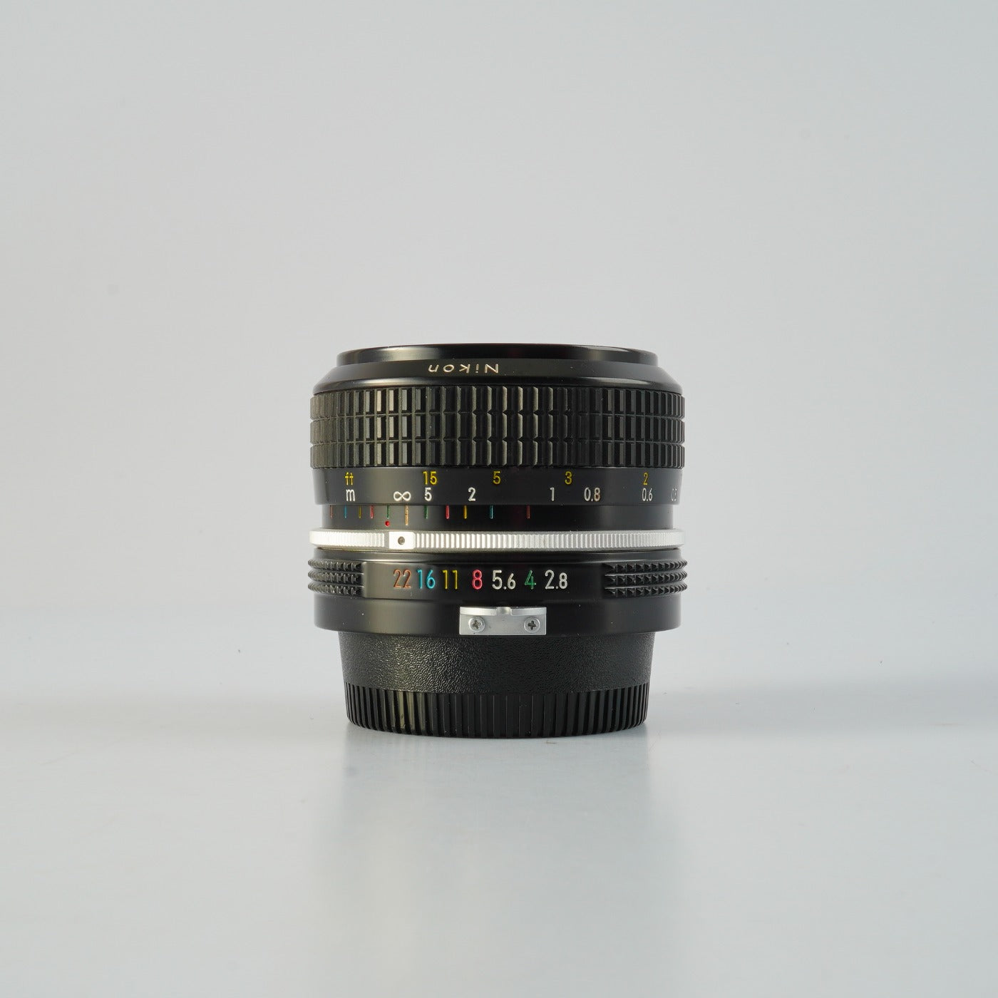 Nikon 非Ai Nikkor 28mm F/2.8 単焦点レンズ