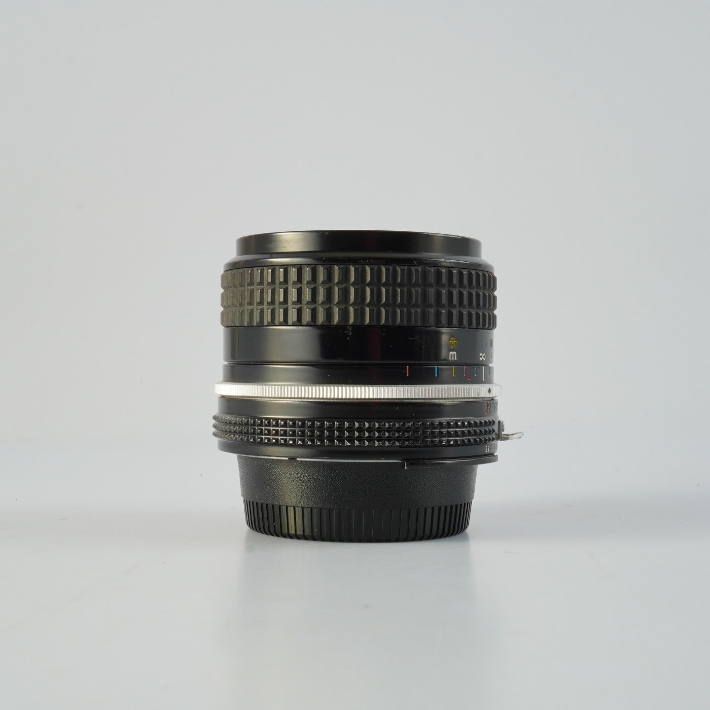 Nikon Ai NIKKOR 24mm F/2.8 単焦点レンズ