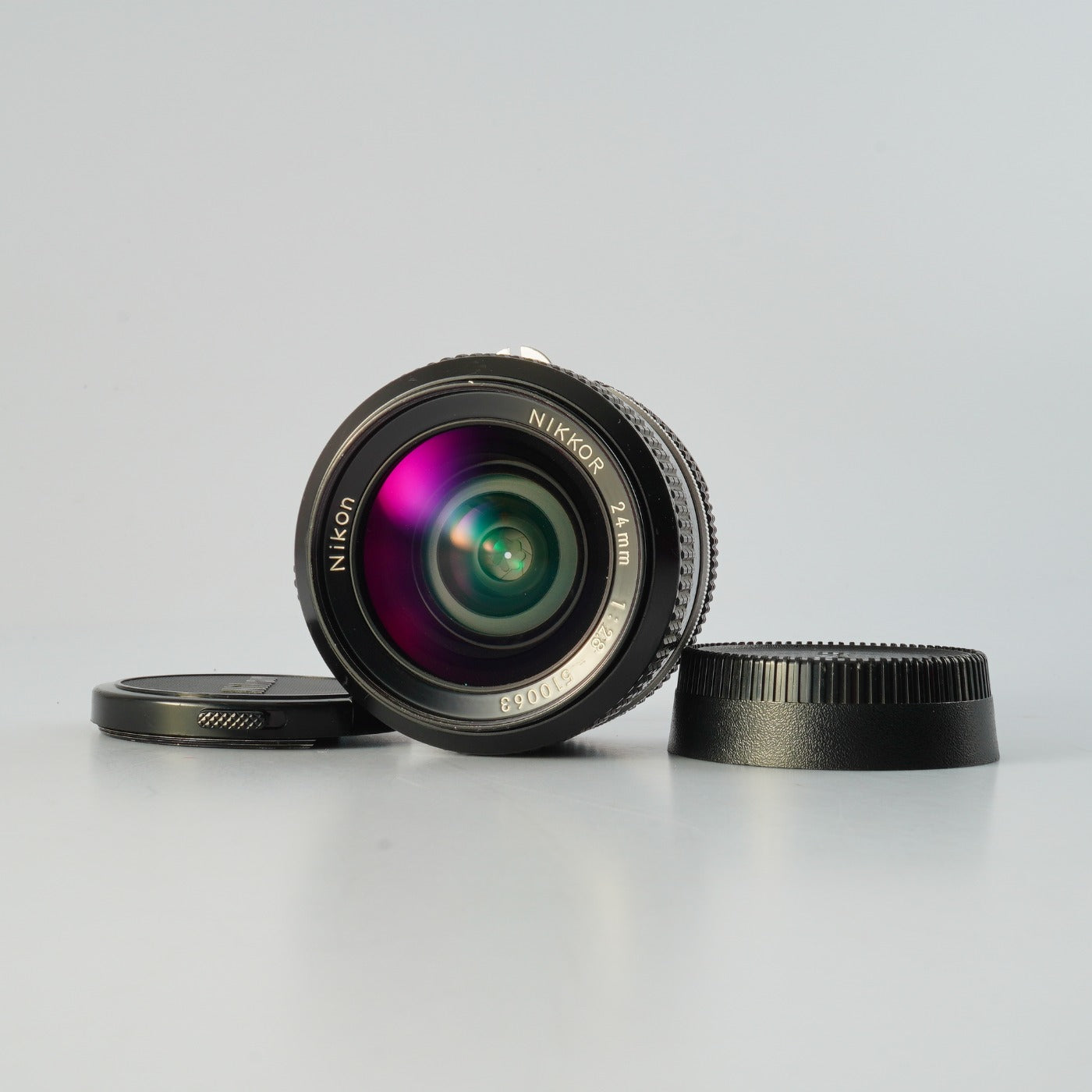 Nikon Ai NIKKOR 24mm F/2.8 単焦点レンズ