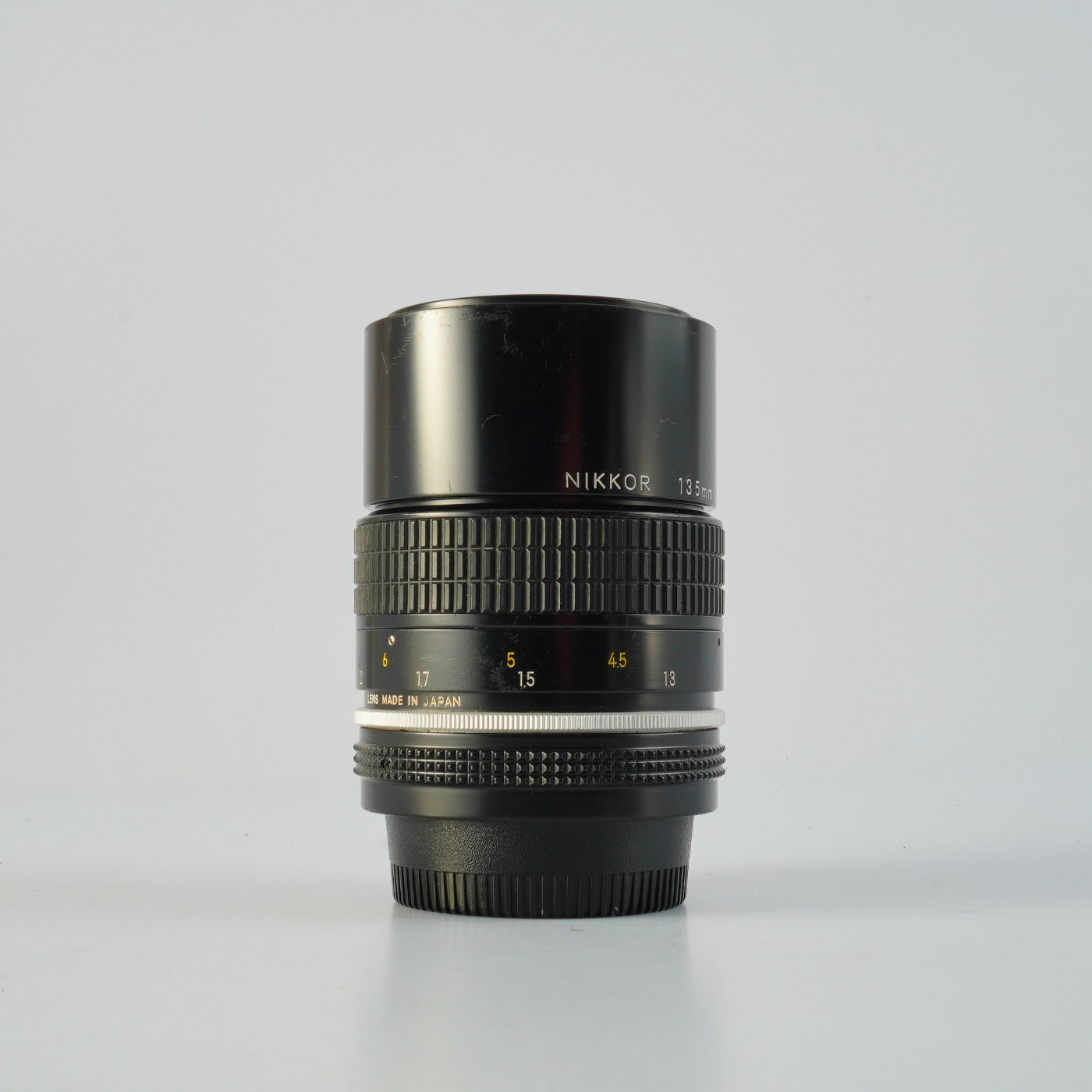Nikon 非Ai NIKKOR 135mm F/2.8 単焦点レンズ