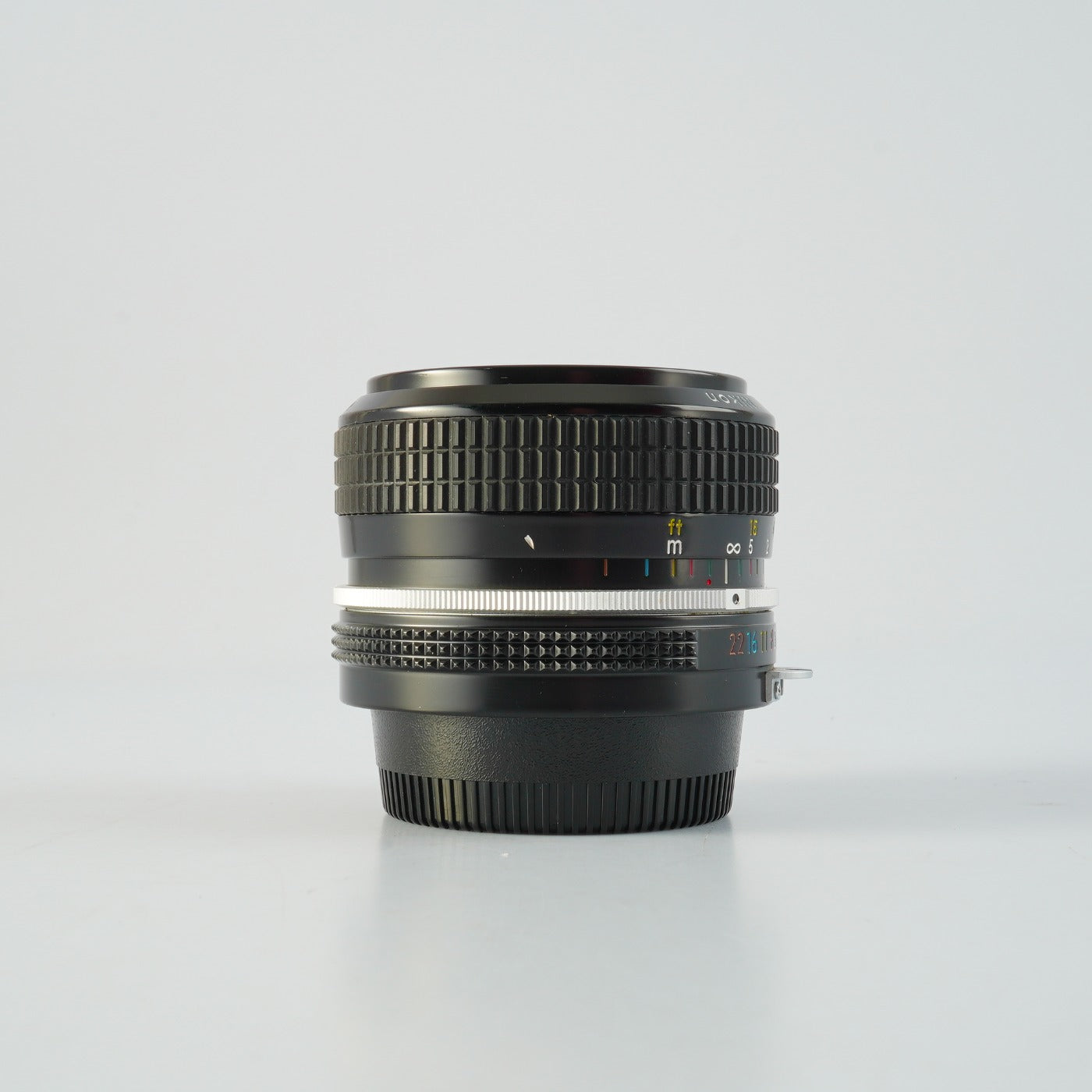 Nikon 非Ai Nikkor 28mm F/2.8 単焦点レンズ