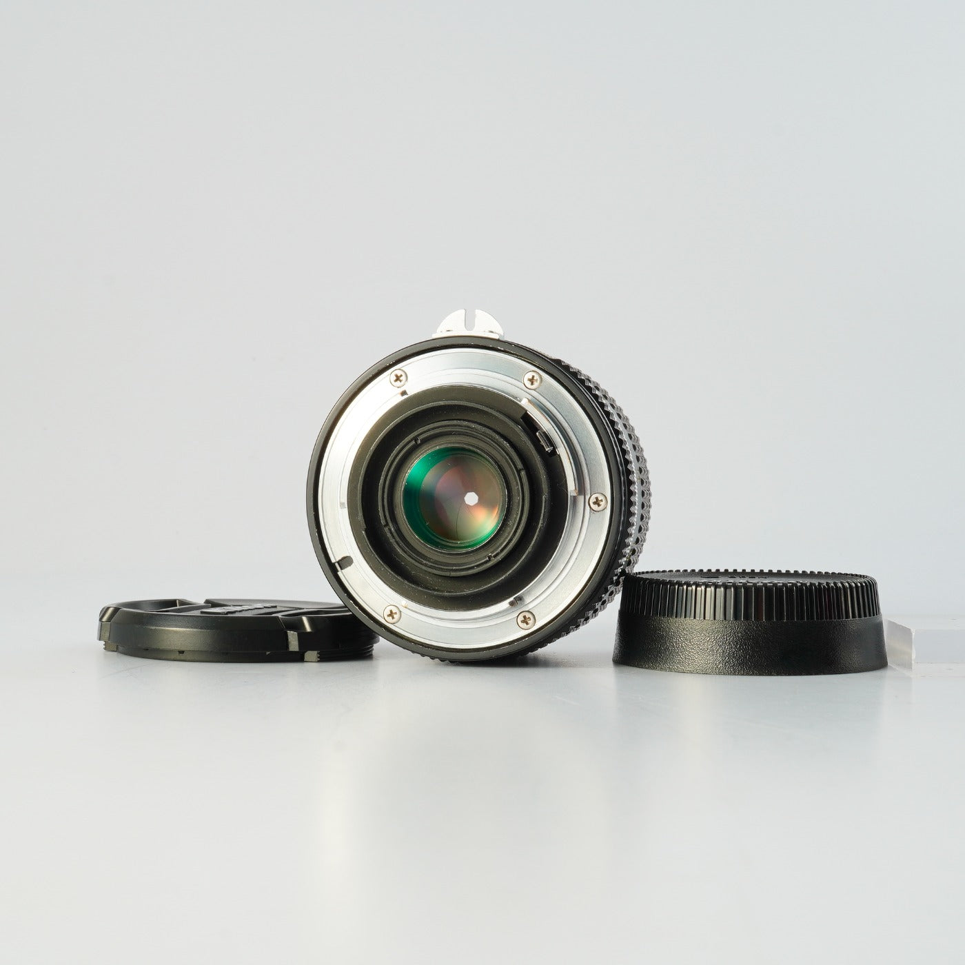 Nikon 非Ai Nikkor 28mm F/2.8 単焦点レンズ
