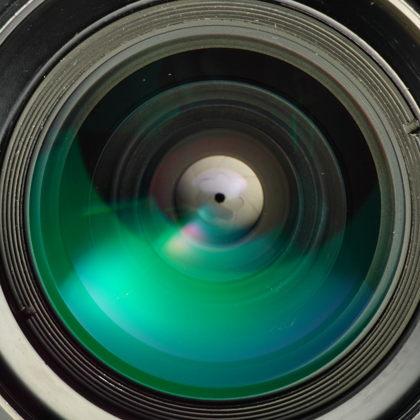 Nikon Ai Nikkor 28mm F/2.8 単焦点レンズ