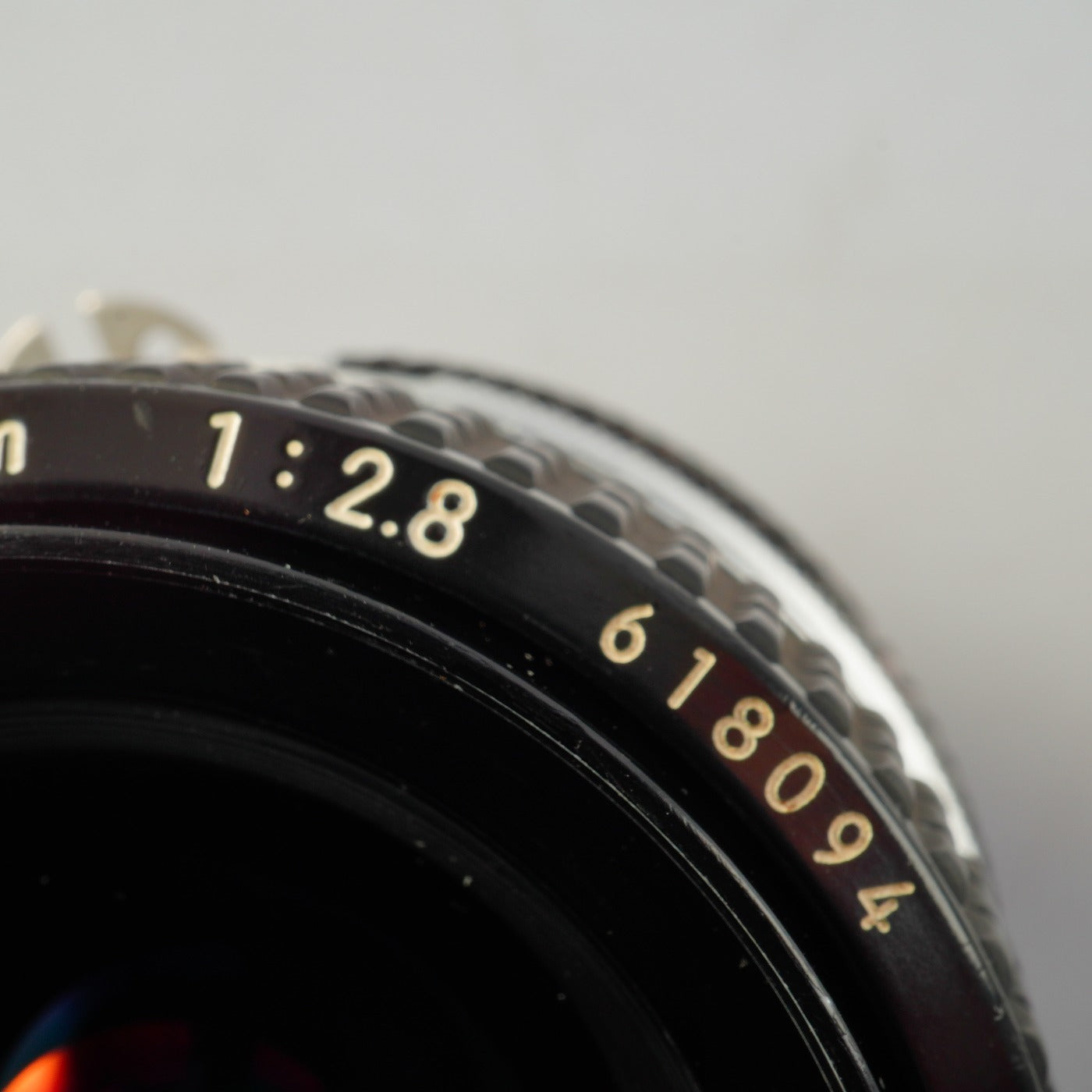 Nikon Ai Nikkor 28mm F/2.8 単焦点レンズ