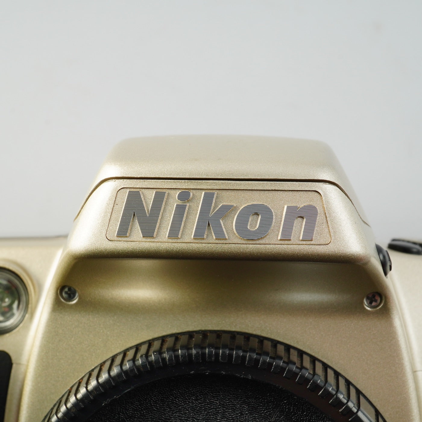 Nikon F60 ( N60 ) + AF Nikkor 28-70mm F/3.5-4.5 D AF フィルム一眼レフカメラ