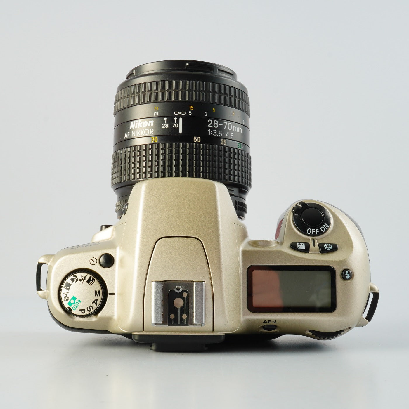 Nikon F60 ( N60 ) + AF Nikkor 28-70mm F/3.5-4.5 D AF フィルム一眼レフカメラ