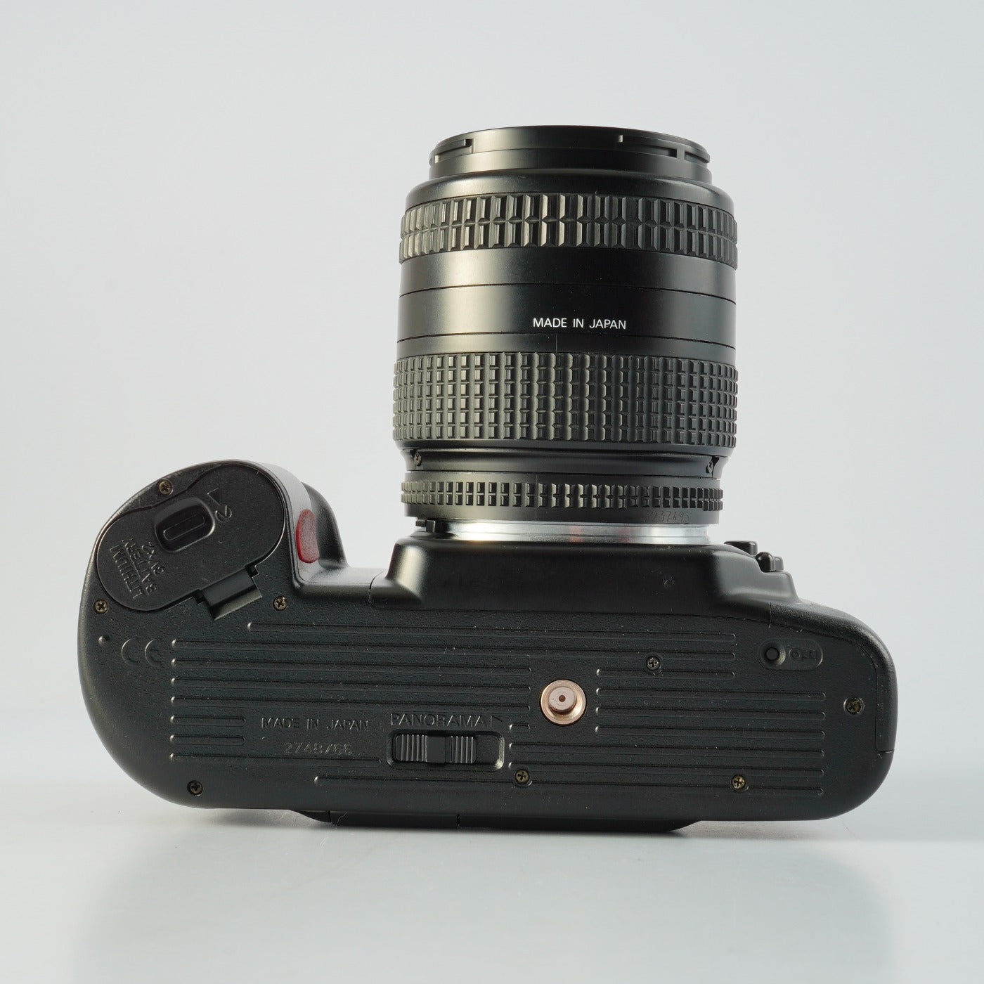 Nikon F60 ( N60 ) + AF Nikkor 28-70mm F/3.5-4.5 D AF フィルム一眼レフカメラ