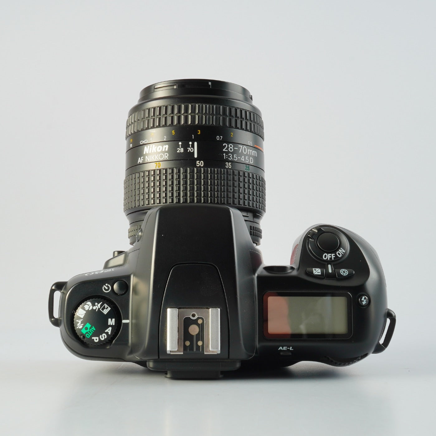 Nikon F60 ( N60 ) + AF Nikkor 28-70mm F/3.5-4.5 D AF フィルム一眼レフカメラ