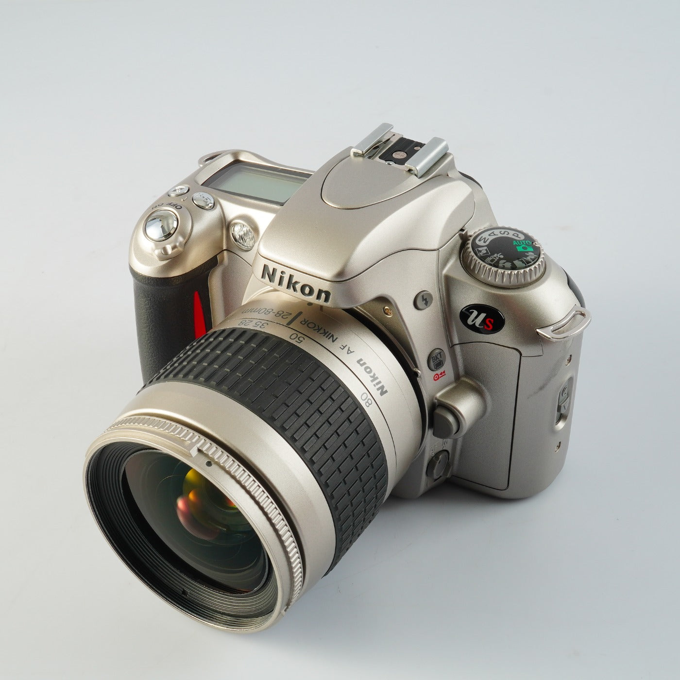 Nikon Us ( F55 ) + AF Nikkor 28-80mm F/3.3-5.6 G AF フィルム一眼レフカメラ