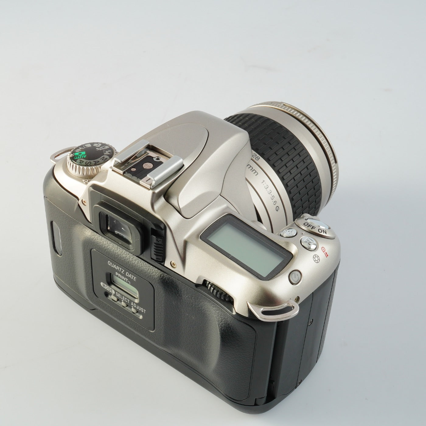 Nikon Us ( F55 ) + AF Nikkor 28-80mm F/3.3-5.6 G AF フィルム一眼レフカメラ