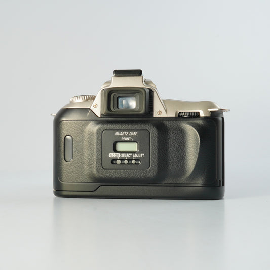 Nikon Us ( F55 ) + AF Nikkor 28-80mm F/3.3-5.6 G AF フィルム一眼レフカメラ