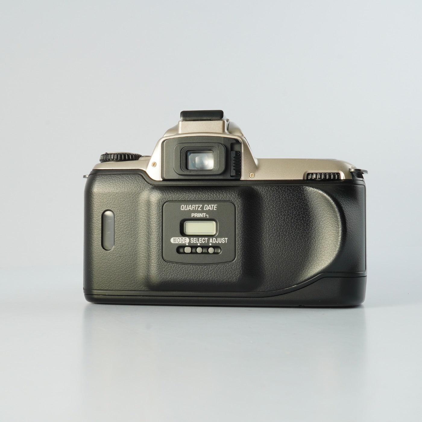 Nikon U ( N65QD ) + AF Nikkor 28-80mm F/3.3-5.6 G AF フィルム一眼レフカメラ