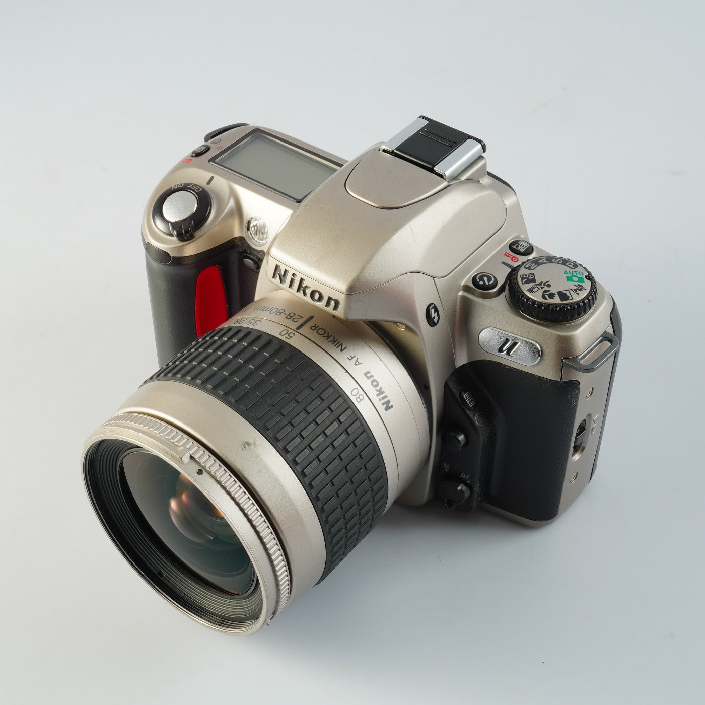 Nikon U ( N65QD ) + AF Nikkor 28-80mm F/3.3-5.6 G AF フィルム一眼レフカメラ
