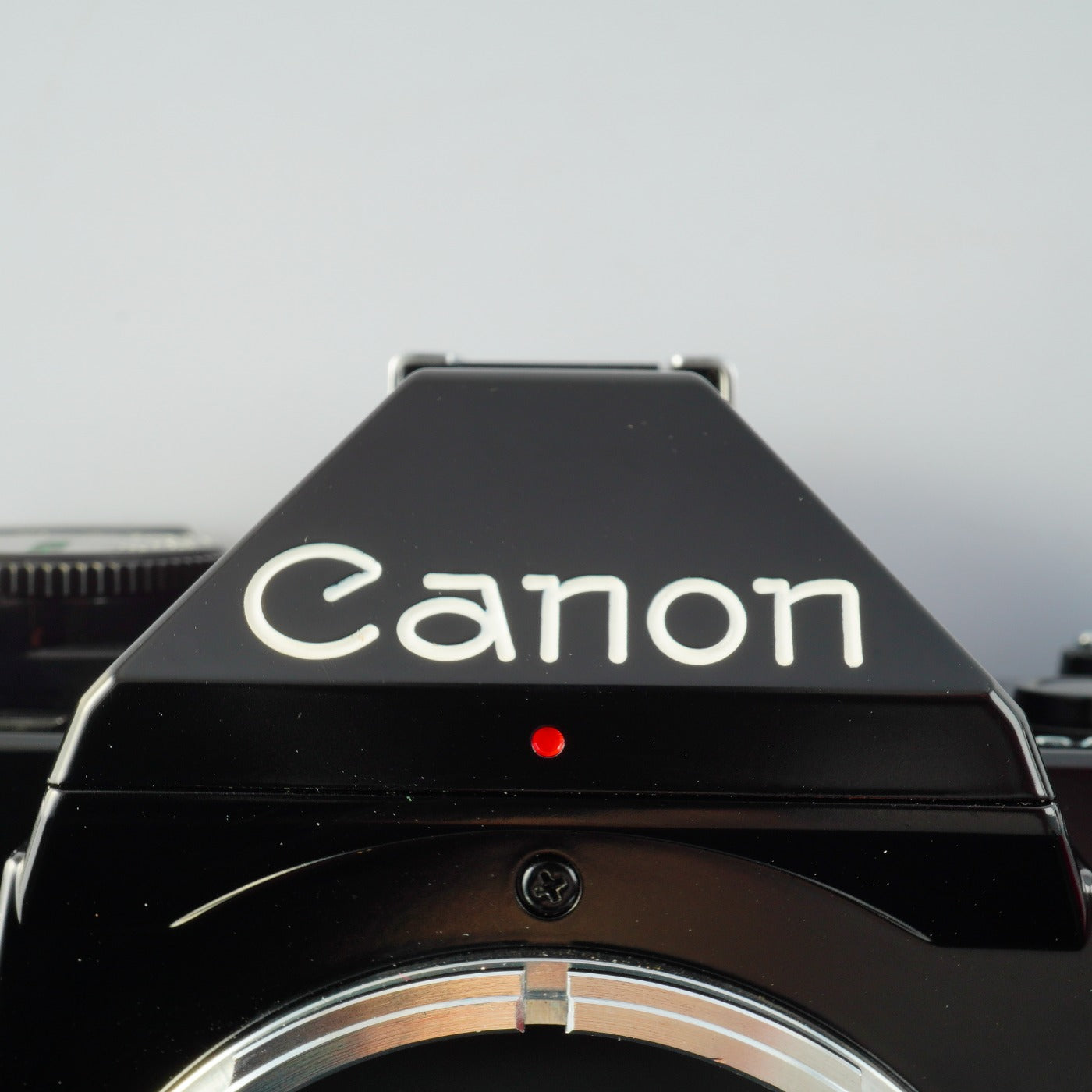 【CLA’d】 Canon AE-1 Program Black + New FD 50mm F/1.4 MF フィルム一眼レフカメラ