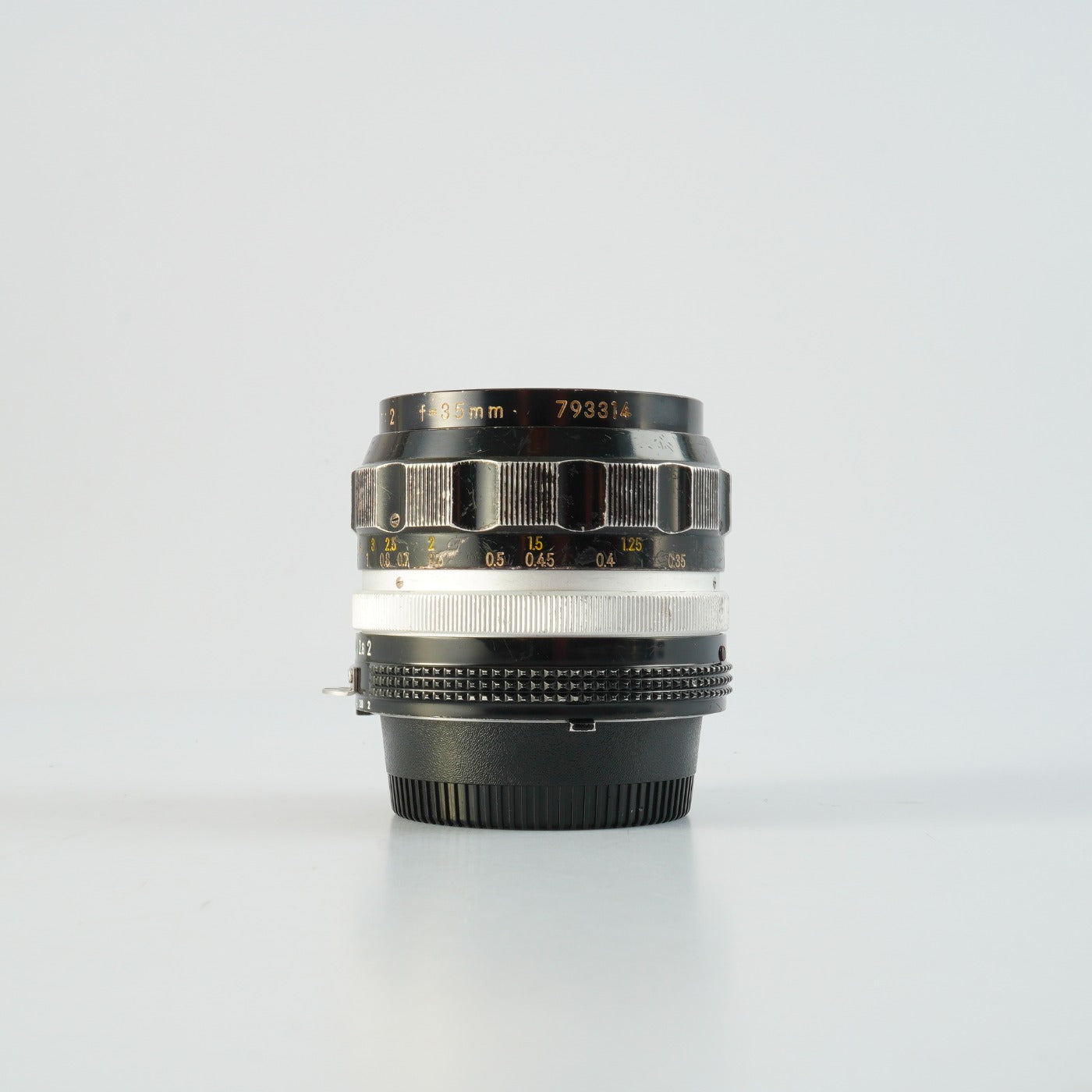 Nikon Ai改 Nikkor-O Auto 35mm F/2 単焦点レンズ