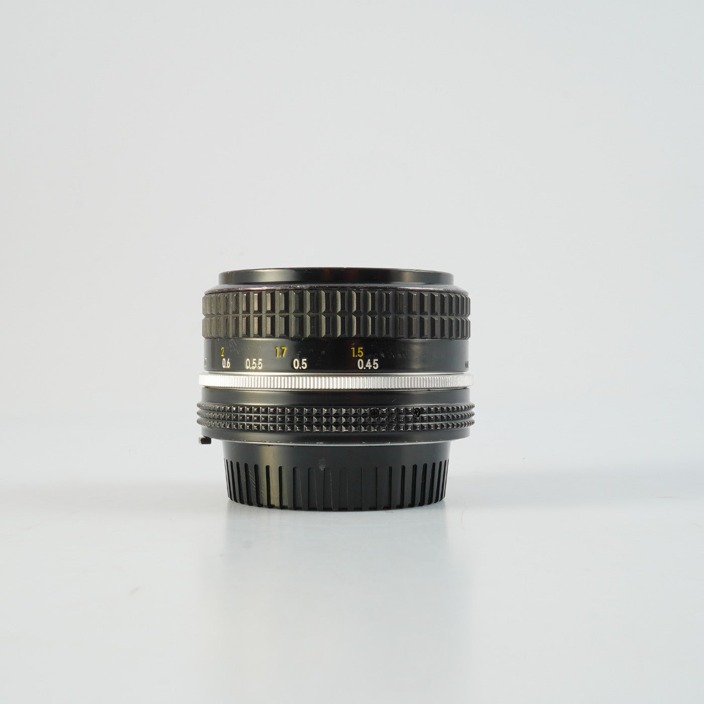 Nikon Ai Nikkor 50mm F/1.8 単焦点レンズ