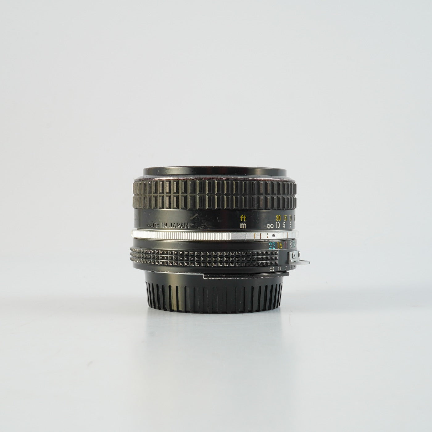 Nikon Ai Nikkor 50mm F/1.8 単焦点レンズ