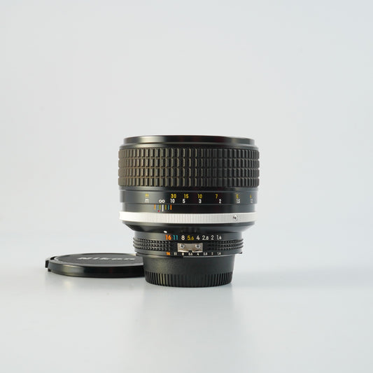 Nikon Ai-S NIKKOR 85mm F/1.4 単焦点レンズ