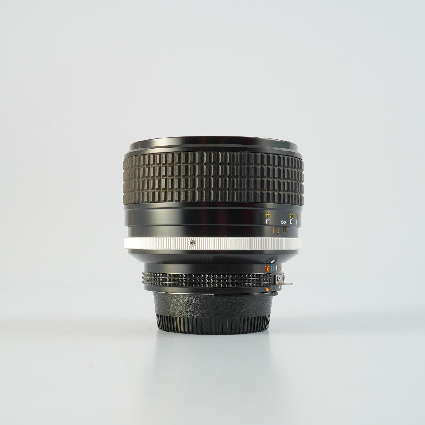Nikon Ai-S NIKKOR 85mm F/1.4 単焦点レンズ