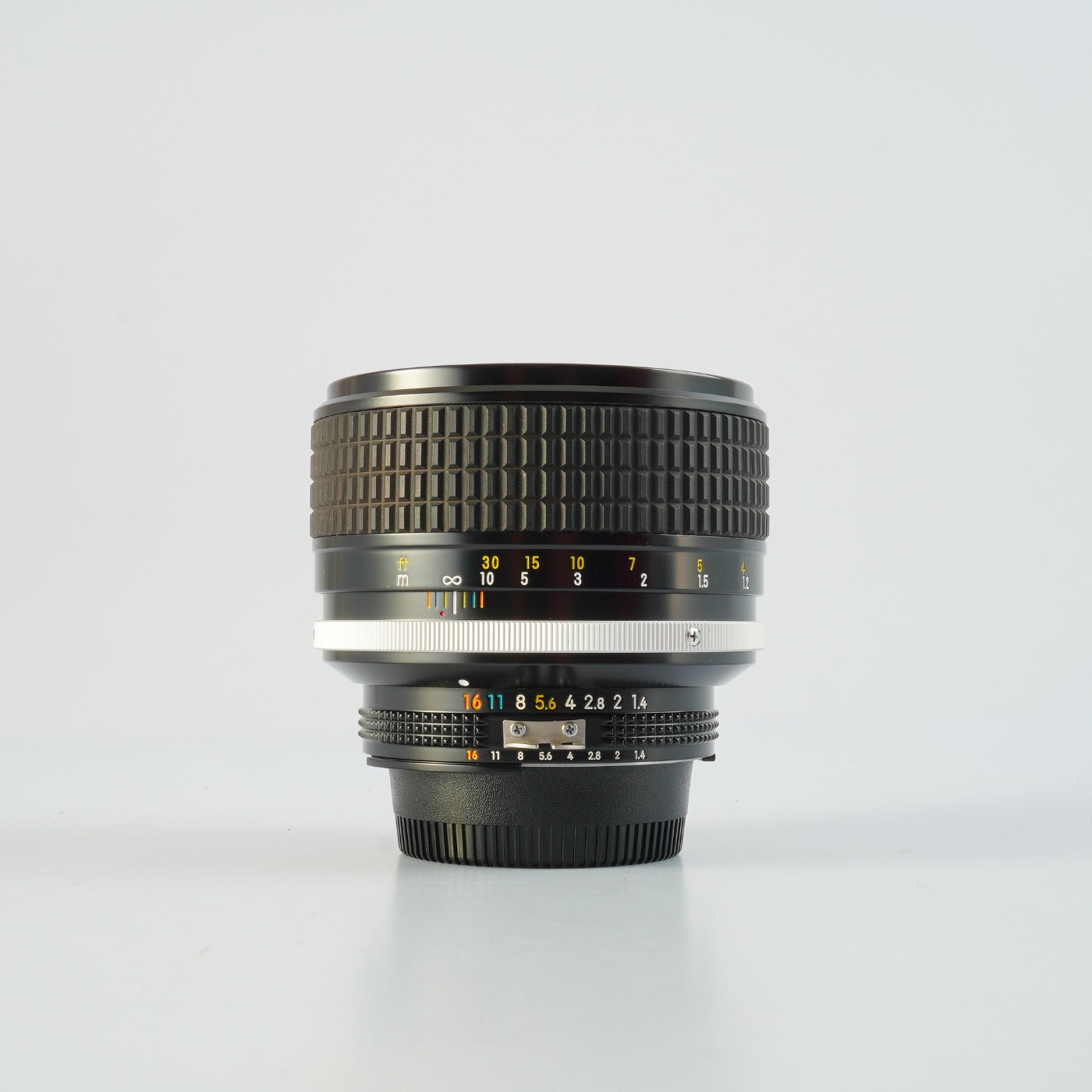 Nikon Ai-S NIKKOR 85mm F/1.4 単焦点レンズ