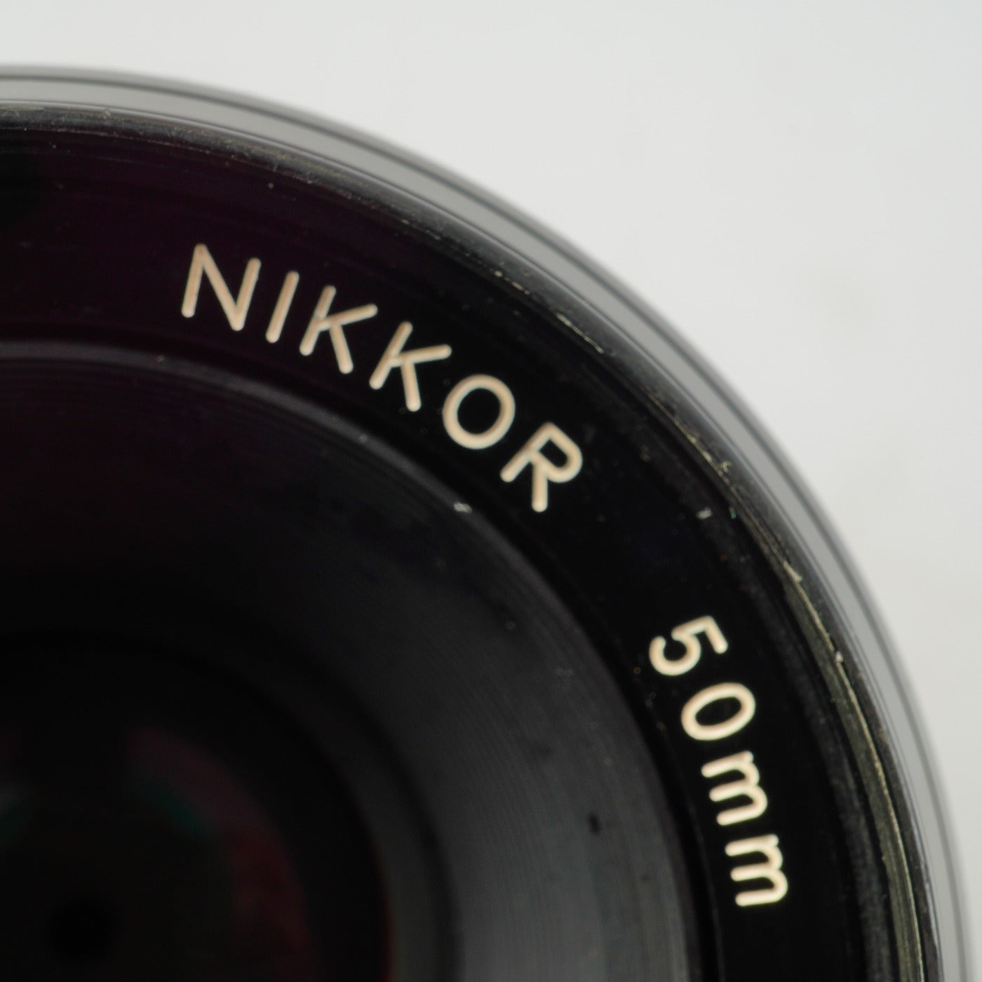 Nikon Ai NIKKOR 50mm F/2 単焦点レンズ