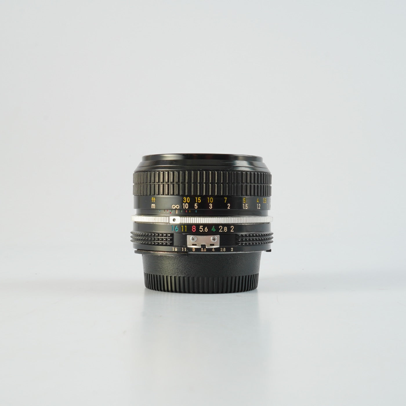 Nikon Ai NIKKOR 50mm F/2 単焦点レンズ