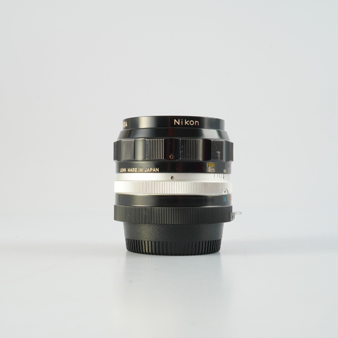 Nikon 非Ai NIKKOR-O.C Auto 35mm F/2 単焦点レンズ