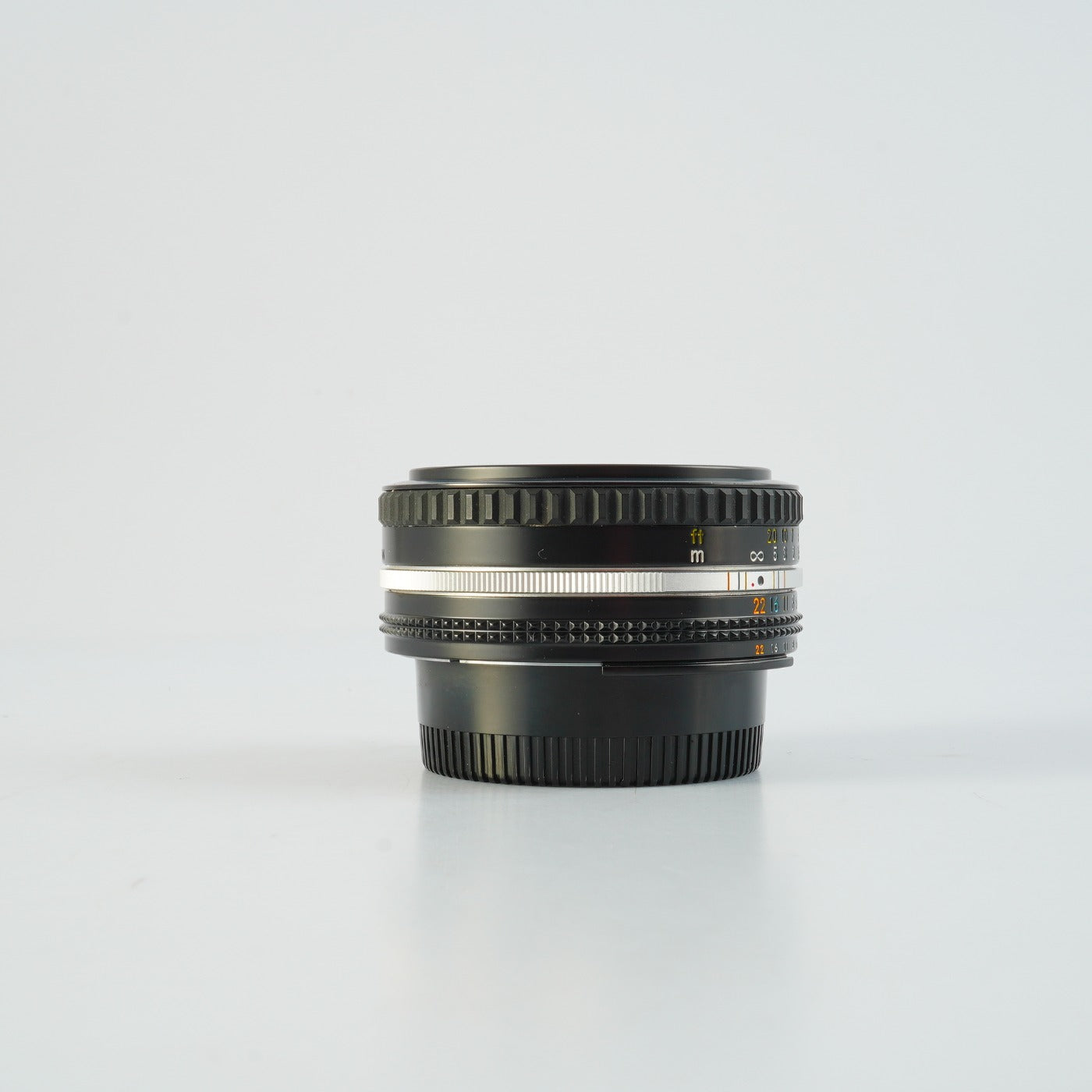 Nikon NIKKOR 50mm F/1.8 Ai-S 単焦点レンズ