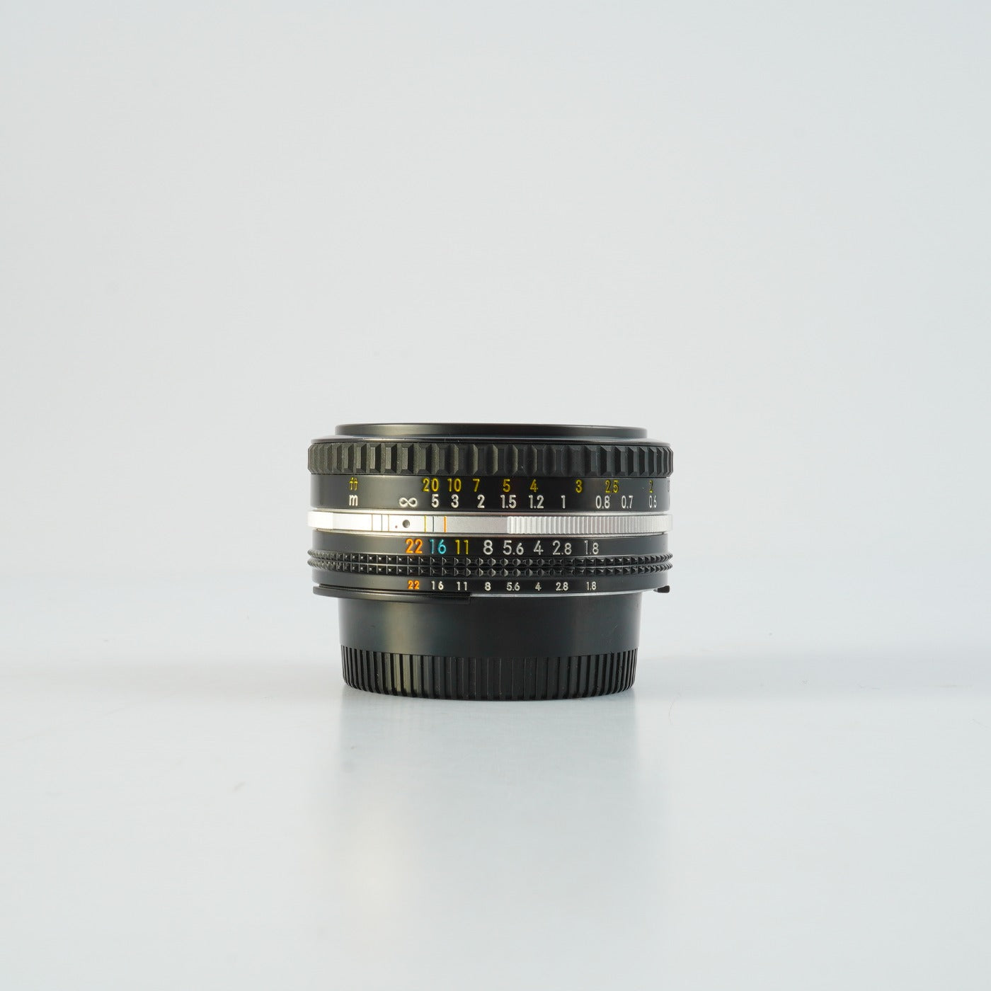 Nikon NIKKOR 50mm F/1.8 Ai-S 単焦点レンズ