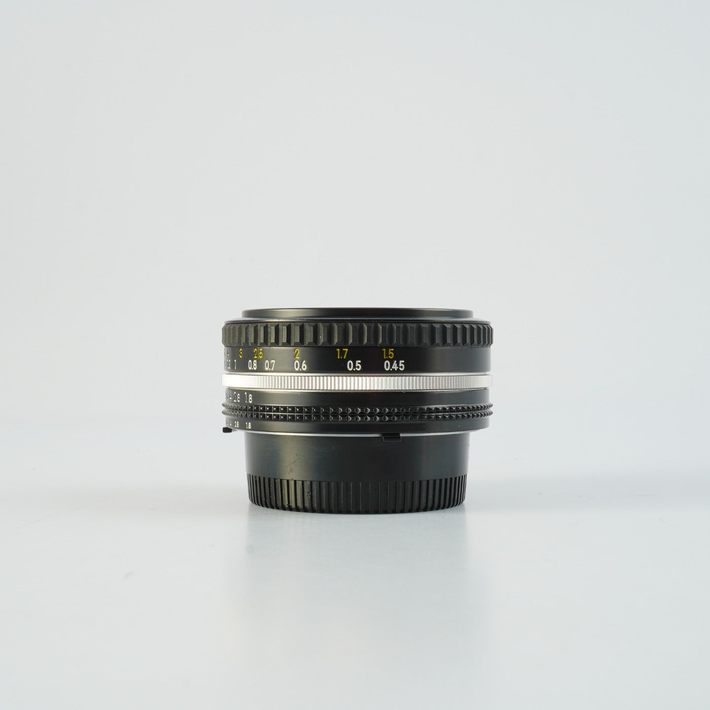 Nikon NIKKOR 50mm F/1.8 Ai-S 単焦点レンズ