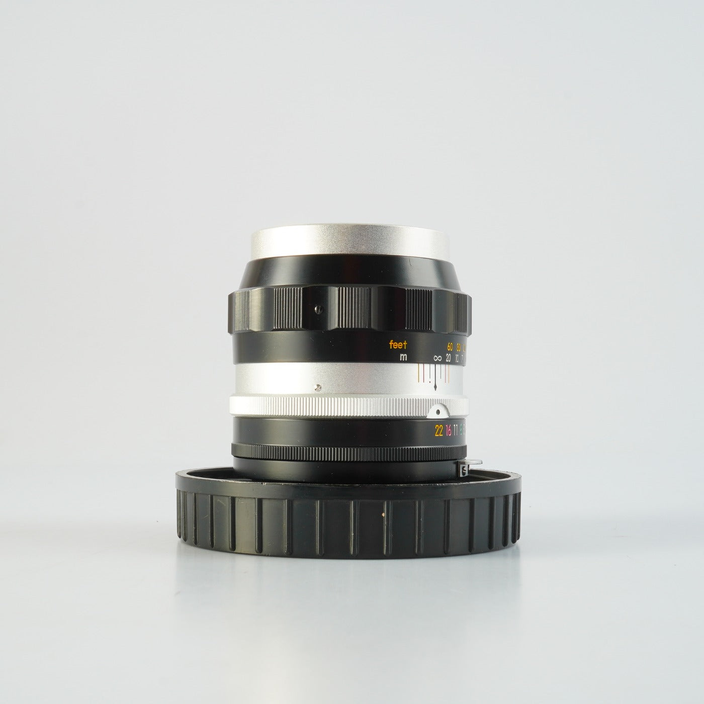 Nikon 非Ai NIKKOR-P Auto 10.5cm 105mm F/2.5 PAT. PEND 単焦点レンズ