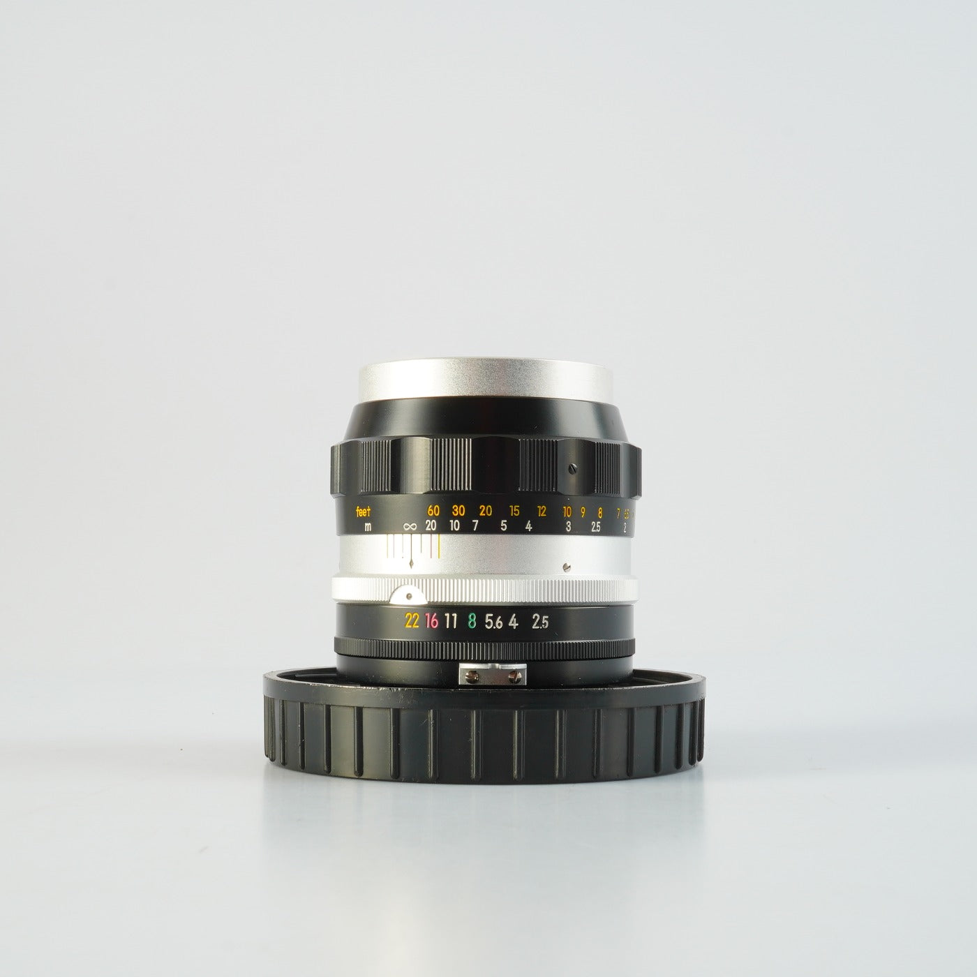Nikon 非Ai NIKKOR-P Auto 10.5cm 105mm F/2.5 PAT. PEND 単焦点レンズ