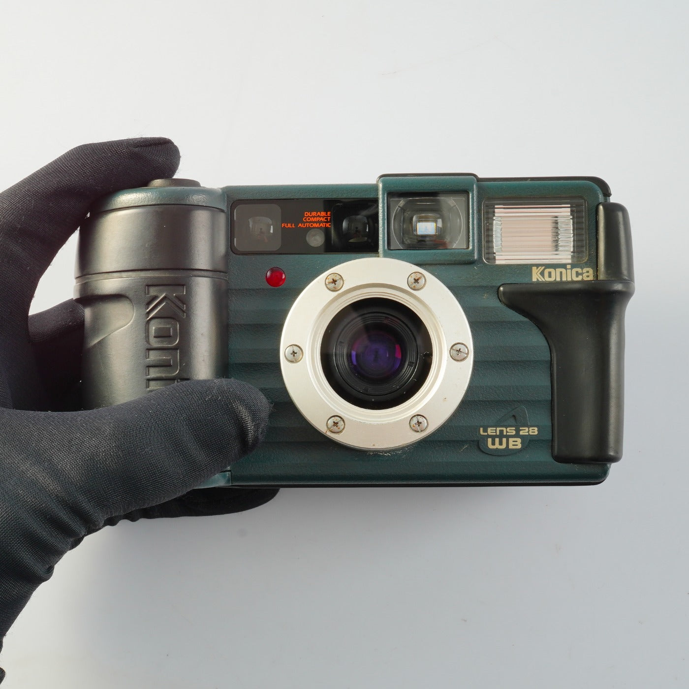 Konica Genba Kantoku（現場監督) 28 WB コンパクトフィルムカメラ
