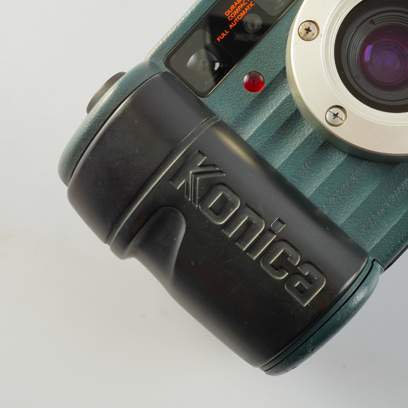 Konica Genba Kantoku（現場監督) 28 WB コンパクトフィルムカメラ