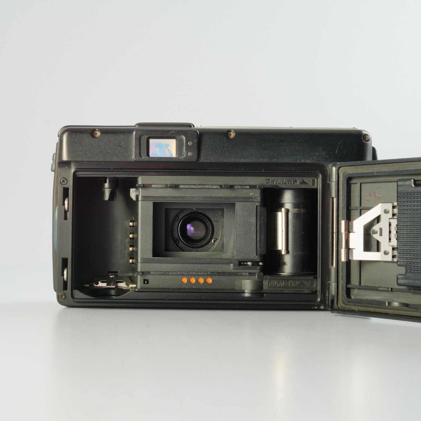 Konica Genba Kantoku（現場監督) 28 WB コンパクトフィルムカメラ