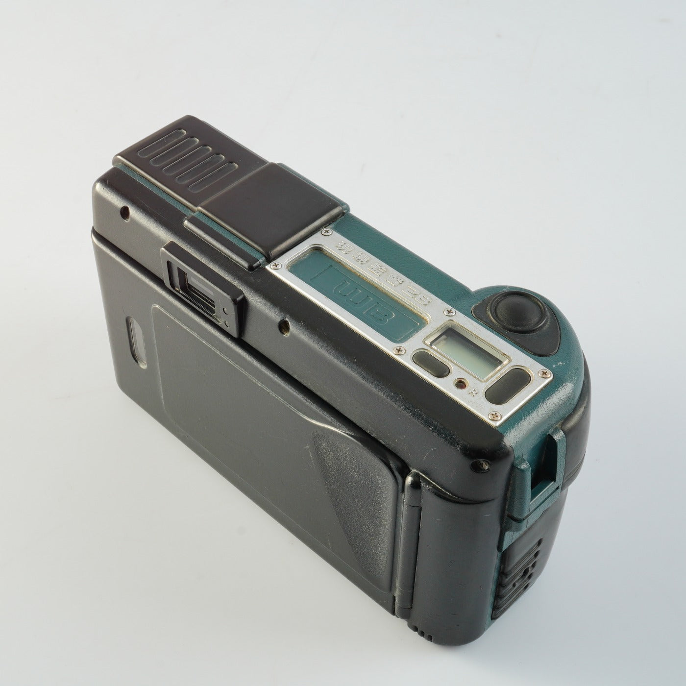 Konica Genba Kantoku（現場監督) 28 WB コンパクトフィルムカメラ