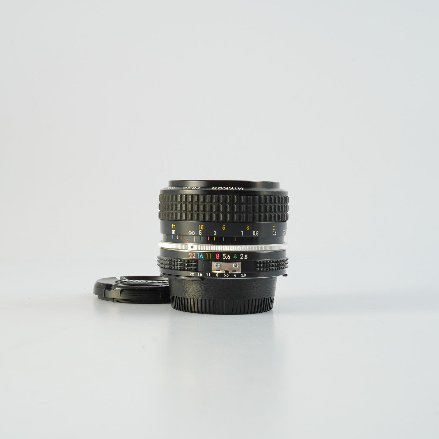 Nikon Ai Nikkor 28mm F/2.8 単焦点レンズ