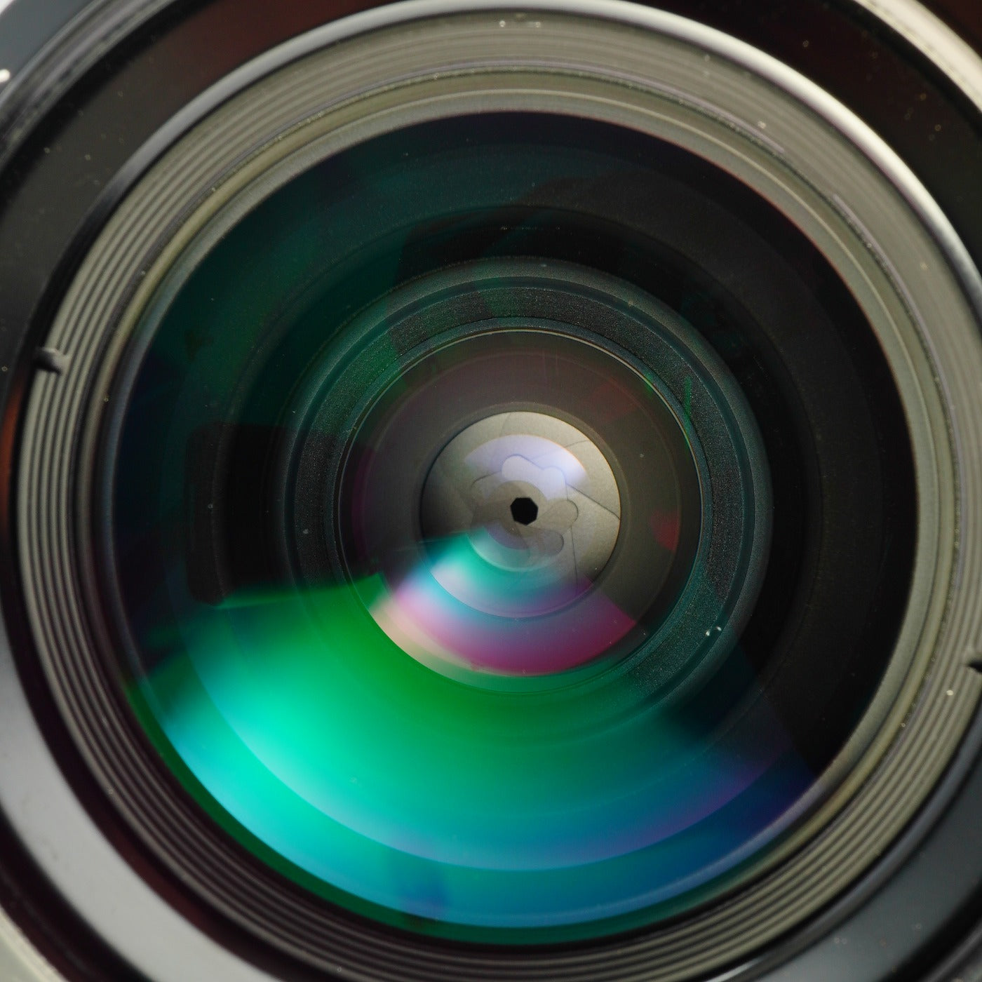 Nikon Ai Nikkor 28mm F/2.8 単焦点レンズ