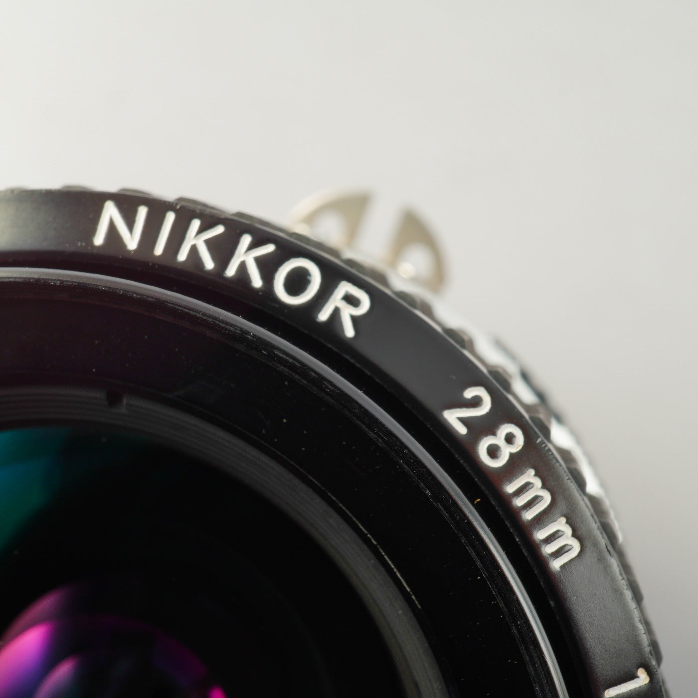 Nikon Ai Nikkor 28mm F/2.8 単焦点レンズ