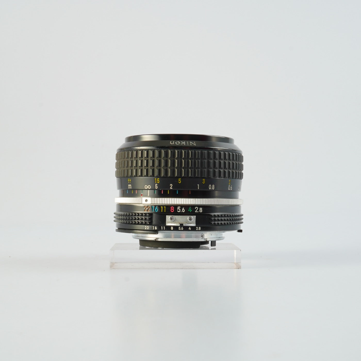Nikon Ai Nikkor 28mm F/2.8 単焦点レンズ