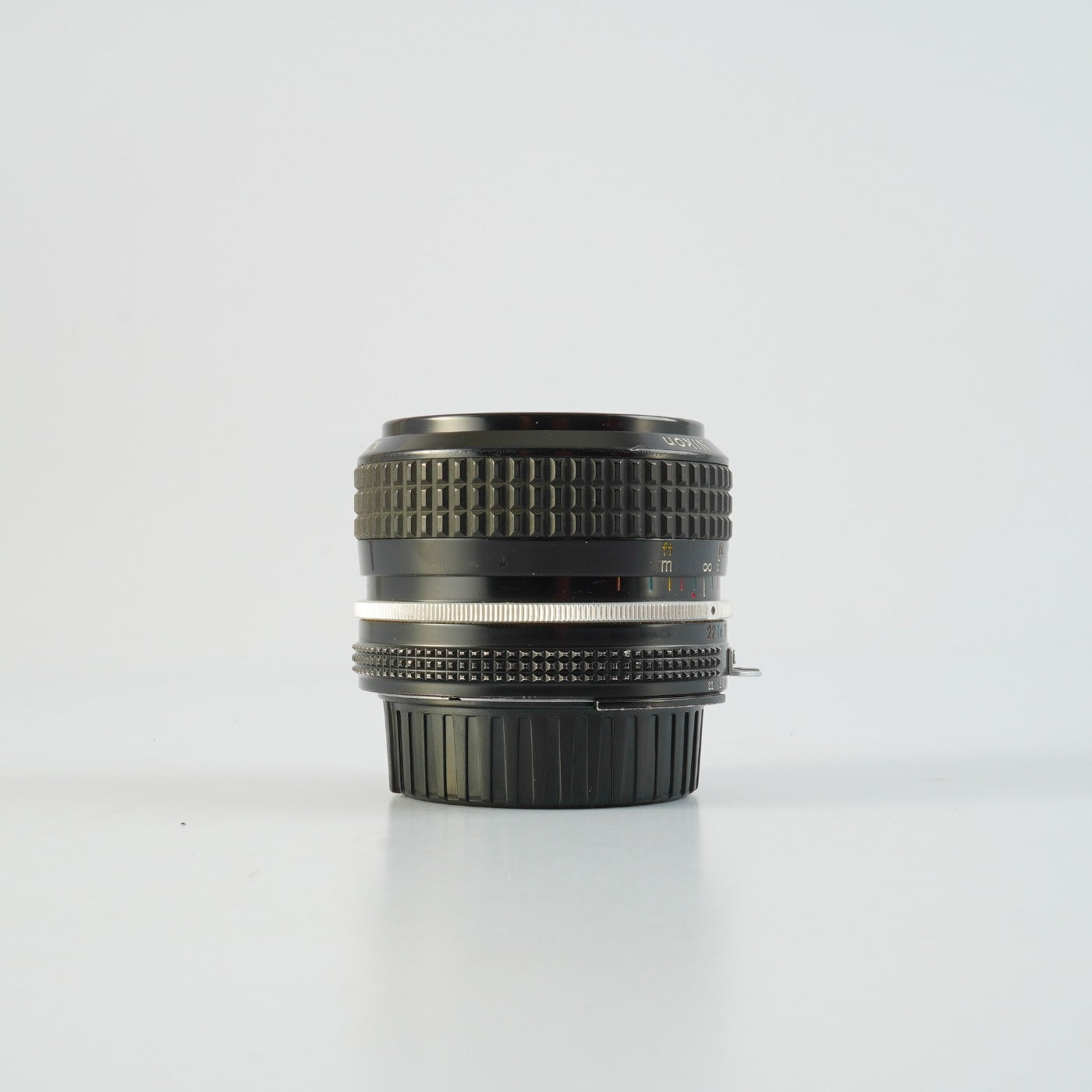 Nikon Ai Nikkor 28mm F/2.8 単焦点レンズ