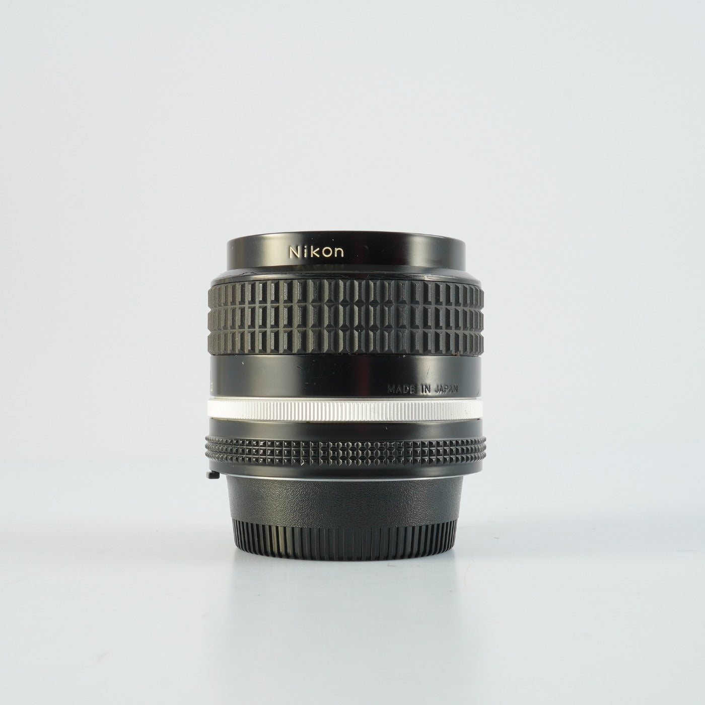 Nikon Ai-S NIKKOR 35mm F/2 単焦点レンズ