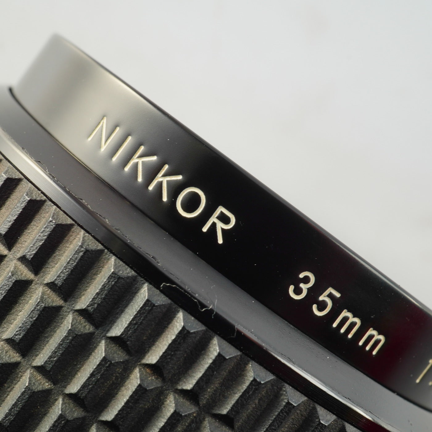 Nikon Ai-S NIKKOR 35mm F/2 単焦点レンズ